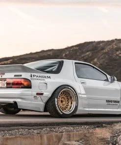 TRA Kyoto Aero - Pandem Rocket Bunny Pandem Aero - Mazda RX7 (FC3S)