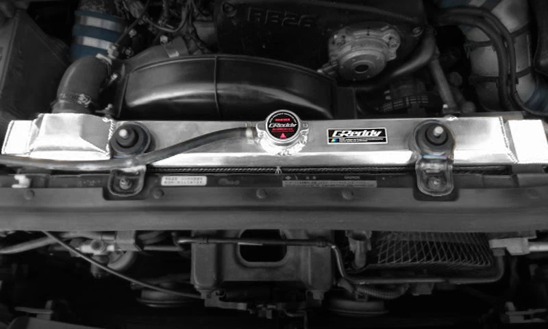 GReddy Products BNR32 Skyline GT-R GReddy Aluminum Radiator TW-R 4 GReddy Products BNR32 Skyline GT-R GReddy Aluminum Radiator TW-R
